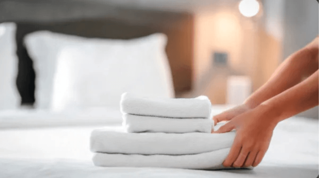 Tarif ménage conciergerie : combien prévoir pour une location saisonnière ?