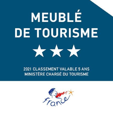 Villa classé en meublé de tourisme avec logo de classement étoiles